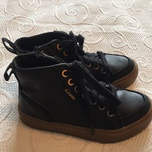 Clarks Toddler Boys Zip Boots Navy 8W